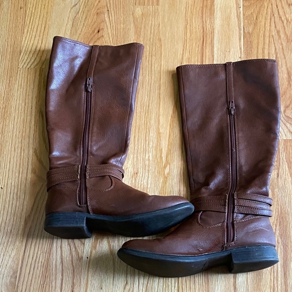 Kohl's Brown Over the Knee Boots - Picture 2 of 2